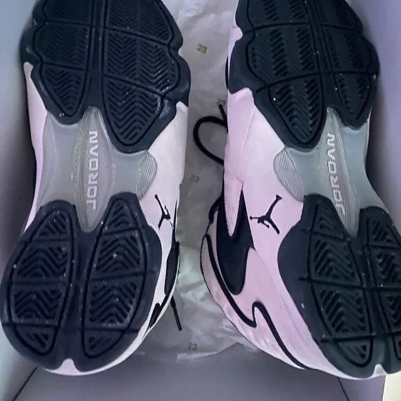 Jordan - Picture 5 of 6